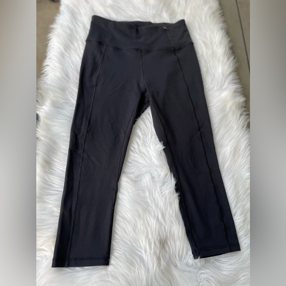 CALIA by Carrie Underwood Stay the Path Cropped Leggings - Size Small - Picture 3 of 11